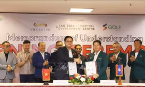 Việt Nam - Lào thúc đẩy quan hệ thông qua phát triển môn thể thao golf