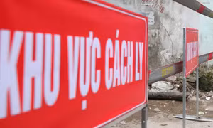Dịch COVID-19: TP Hồ Chí Minh cách ly tạm thời block A1, A2 chung cư Hòa Bình, Quận 10