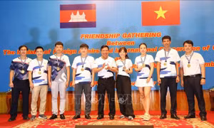Giao lưu thể thao thắt chặt tình hữu nghị Việt Nam - Campuchia