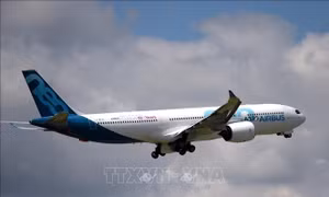 Israel lần đầu bay thử thành công Airbus A330 cải hoán thành máy bay chở hàng