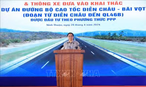 Thủ tướng Phạm Minh Chính phát lệnh đưa vào khai thác cao tốc Cam Lâm - Vĩnh Hảo và Diễn Châu - Bãi Vọt