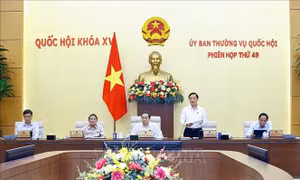 Phiên họp thứ 49 Ủy ban Thường vụ Quốc hội: Chủ động, linh hoạt, dám nghĩ, dám làm để thực hiện thắng lợi nhiệm vụ đề ra