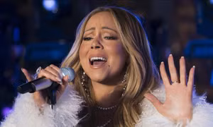 Mariah Carey - 'Nữ hoàng Giáng sinh' và bài hát tỷ USD 