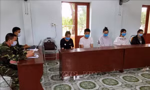 Tổ chức, môi giới cho người khác xuất cảnh có thể bị án tù tối đa 15 năm