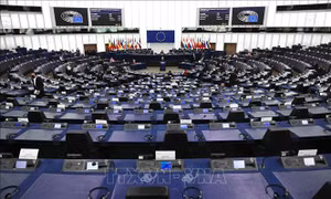 Hội nghị thượng đỉnh EU 'nóng' với vấn đề năng lượng