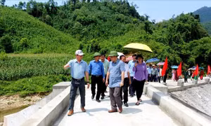 Khánh thành cầu dân sinh Làng Má phục vụ đồng bào dân tộc thiểu số