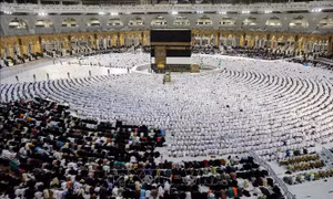 Bắt đầu lễ hành hương linh thiêng Hajj của người Hồi giáo
