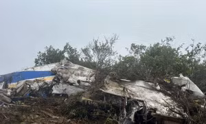 Colombia: Máy bay chở khách gặp nạn khiến 15 người thiệt mạng