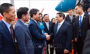 Thủ tướng Phạm Minh Chính tới Côn Minh, bắt đầu chuyến công tác tại Trung Quốc