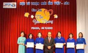Hội 'Mái ấm Việt - Séc' tích cực lan tỏa yêu thương trong cộng đồng