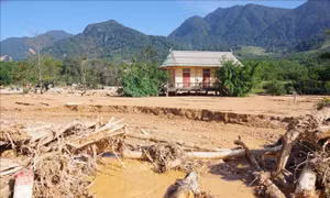 Bộ Tổng Tham mưu yêu cầu các đơn vị chủ động ứng phó mưa lớn, lũ quét từ Quảng Trị đến Quảng Ngãi