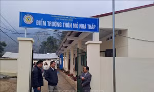 Cải thiện điều kiện học tập cho trẻ nhỏ vùng biên giới khó khăn