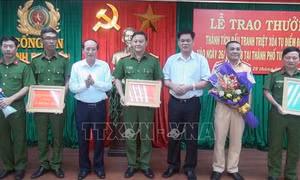 Trong 93 đối tượng đánh bạc, có cụ bà hơn 80 tuổi
