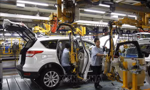 Trung Quốc phạt một liên doanh của Ford hơn 23 triệu USD
