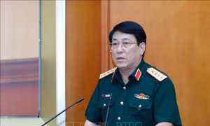 Đại tướng Lương Cường thăm, tặng quà Đồn Biên phòng Cửa khẩu quốc tế Thanh Thủy