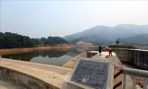 Kỷ niệm 65 năm Chiến thắng Điện Biên Phủ: 'Hồ Đại tướng' tắm mát ruộng đồng Mường Phăng
