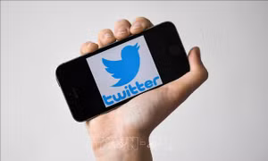 Tỷ phú Elon Musk đề xuất nối lại thương vụ mua bán Twitter