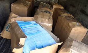 VCCI: Cân nhắc việc ban hành Thông tư quy định tạm ngừng kinh doanh tạm nhập, tái xuất khẩu trang, găng tay y tế