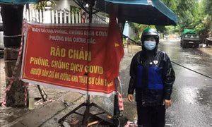 Nữ cán bộ tận tâm, có nhiều sáng tạo trong tuyên truyền chống dịch COVID-19