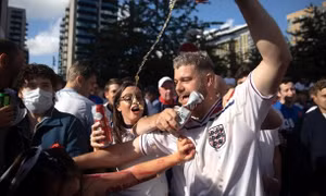 EURO 2024: Cảnh sát Anh và Đức hợp tác chống hooligan trước trận Anh - Serbia