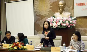 Dạy bơi an toàn để phòng, chống đuối nước cho trẻ em