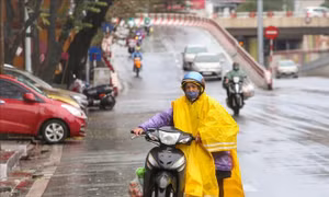 Đêm 20/2, Bắc Bộ và Bắc Trung Bộ mưa rét, đề phòng lốc, sét, mưa đá