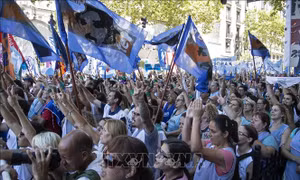 Biểu tình lớn tại Argentina 