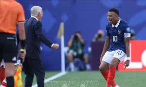 World Cup 2026: HLV Didier Deschamps chờ đợi màn so tài cởi mở