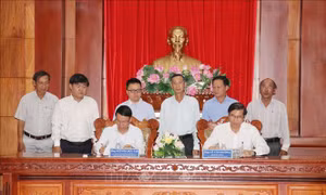 Tăng cường hợp tác thông tin giữa Thông tấn xã Việt Nam và UBND tỉnh Tiền Giang