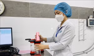 Hệ thống vận chuyển mẫu xét nghiệm bằng khí nén: Tiết kiệm thời gian và nhân lực