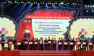 Tuyên dương thành tích xuất sắc trong xây dựng nông thôn mới ở Trấn Yên, Yên Bái