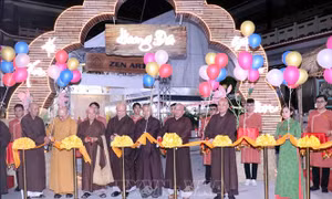 Hội chợ văn hóa Phật giáo Xuân Giáp Thìn