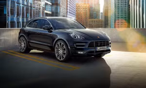 Giá xe Porsche của Đức có thể tăng 10% nếu Brexit không thỏa thuận