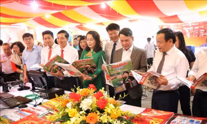 Khai mạc Hội báo Xuân Bính Ngọ 2026 tại danh lam cổ tự - chùa Vĩnh Nghiêm