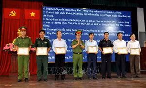 Vận chuyển hàng lậu bằng xe mô tô trên tuyến Quốc lộ 91 giảm