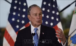 Tỷ phú Bloomberg 'bơm' tiền nhằm 'đánh bại' Tổng thống Donald Trump