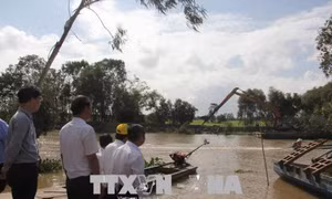 Khảo sát thực tế lũ lụt và công tác phòng chống tại Long An