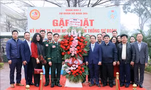Tô thắm trang sử hào hùng của sư đoàn quê hương phong trào 'Ba nhất'