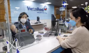 Triển vọng và thách thức ngành ngân hàng - Bài 3: Nợ xấu không thể tự biến mất nếu chỉ 'quét rác dưới thảm'