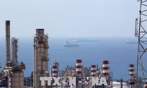 Total và nhiều tập đoàn phương Tây 'rục rịch' rút khỏi Iran