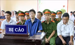 Tòa hủy bỏ kê biên tài sản trong vụ án tại Agribank Cần Thơ