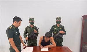 Tây Ninh: Khởi tố các đối tượng tổ chức cho người khác xuất cảnh trái phép
