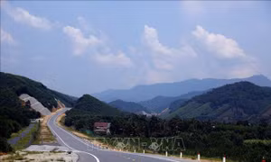 Sớm khắc phục những bất cập trên cao tốc La Sơn - Túy Loan