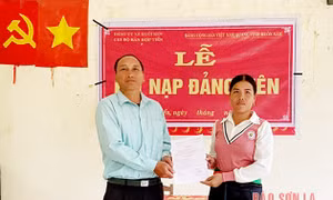 Sơn La: Quan tâm phát triển Đảng trong hội viên phụ nữ