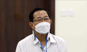 Xét xử cựu Thứ trưởng Bộ Y tế Cao Minh Quang: Luật sư xin giảm nhẹ hình phạt cho bị cáo