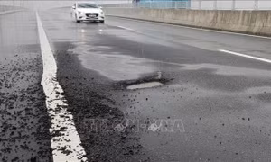 Sẽ phạt nặng nhà đầu tư BOT nếu để đường hư hỏng gây mất an toàn giao thông