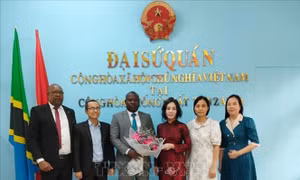Doanh nhân Burundi được bổ nhiệm làm Lãnh sự danh dự của Việt Nam