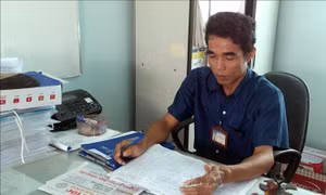 Nghị lực phi thường của chàng trai tật nguyền ở làng Chăm Hữu Đức