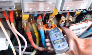 Xây dựng kịch bản cấp điện an toàn mùa mưa bão
