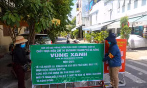 Đà Nẵng kiểm soát dân cư qua quét mã QRCode khai báo y tế điện tử để giữ và mở rộng 'vùng xanh'